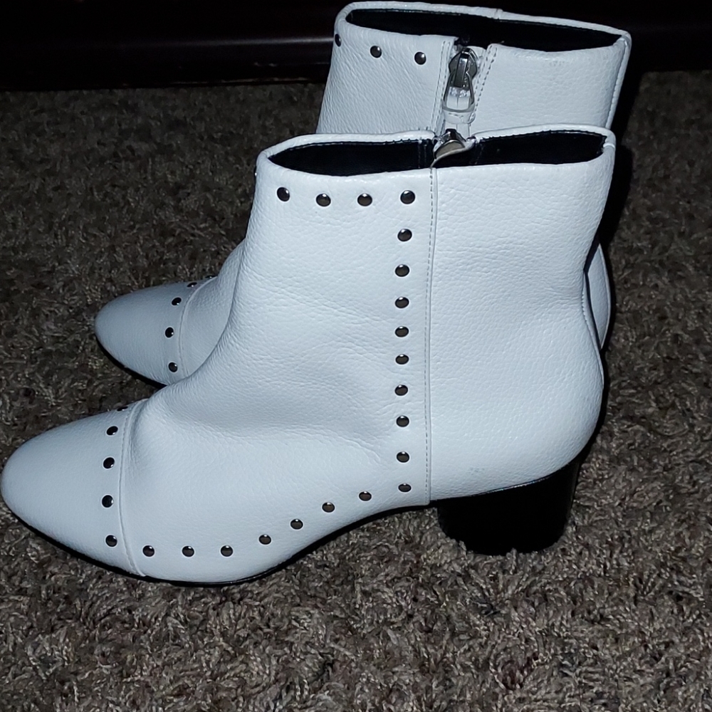 Rebecca Minkoff real leather NWT cream color stud detailed booties